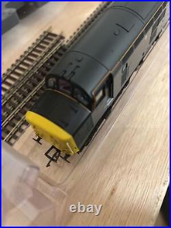 32-788DBS Class 37/0 37142 BR Engineers Grey DCC Sound Fitted Bachmann Boxed