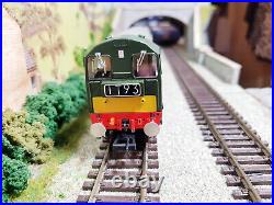 35-353SF Bachmann Class 20/0 No. D8133 BR Green (SYP) DCC Sound Fitted