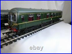 Bachmann 00 Gauge Class 105 Cravens Diesel M. Unit. 2-Car BR Green 31-326A