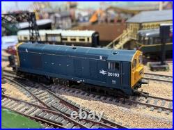 Bachmann 32-026 Class 20 Diesel 20192 BR Blue Domino Headcodes. Fully Serviced
