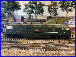 Bachmann 32-069 Class 43 Warship D841 Roebuck BR Green, ESU Loksound V4 Sound