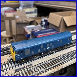 Bachmann 32-326DS Class 25 BR Blue DCC Sound Model Train