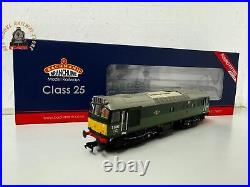 Bachmann 32-341SFX Class 25/2 D5282 BR Green Deluxe / DCC Sound OO Gauge