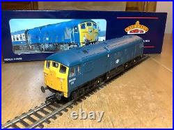 Bachmann 32-425 BR Blue Class 24 Bo-Bo Diesel Loco 24081 with Indicator Discs