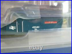 Bachmann 32-684DB Class 45 Peak 45040 THE KINGS SHROPSHIRE LIGHT INFANTRY NEW