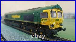 Bachmann 32-732 Class 66 diesel 66532, Freightliner Green, DCC Fitted, Lights
