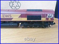 Bachmann 32-733DS Class 66 no. 66040. EWS Livery. DCC Sound fitted. OO Gauge