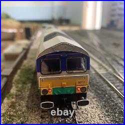 Bachmann 32-738 Class 66 711 GBRF Sense DCC Ready OO Gauge