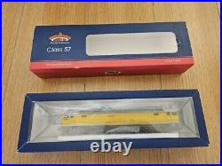 Bachmann (32-761) Class 57 NETWORL RAIL 57306 Weathered DCC Ready