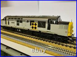 Bachmann 32-780 SOUND class 37/0 Coal Sector