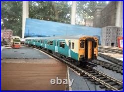 Bachmann 32-935 Class 150/2 2 Car DMU Arriva Trains Wales 00 Gauge