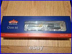 Bachmann 32-979yds Class 66 301 In Fastline Livery DCC Sound Mint 22