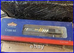 Bachmann 32-979yds Fastline Class 66301 Diesel Loco DCC Sound Fitted Oo Gauge