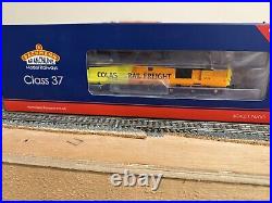 Bachmann 35-310SFX Class 37/0 37175 Colas Rail Centre Headcode DCC Sound Deluxe