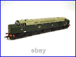 Bachmann BR Class 40 Diesel D211'Mauritania' Green DCC Sound (OO Scale) Unboxed