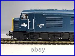 Bachmann DCC Sound 32-685SDSF Class 45 BR Blue'Royal Tank Regiment' 45041