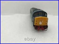 Bachmann OO 32-651 Class 44 Diesel 44 008 Penyghent BR Blue, boxed