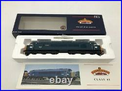 Bachmann OO 32-651 Class 44 Diesel 44 008 Penyghent BR Blue, boxed