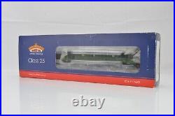 Bachmann OO Gauge 32-401DS BR Green Class 25 D7638 DCC SOUND. Boxed
