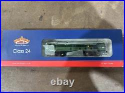 Bachmann'OO' Gauge 32-426DS BR 2-Tone Green Class 24 Diesel Loco with DCC Sound