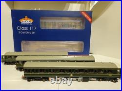 Bachmann OO Gauge 35-503SF Class 117 DMU, BR Green, SYP, Sound Fitted