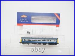 Bachmann OO Gauge 35-526SF Class 121 Railcar BR Blue / Grey DCC Sound