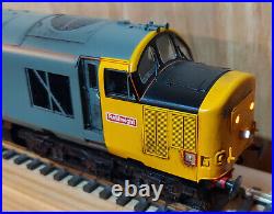 Bachmann OO Gauge BR Class 37 693 Large logo livery DCC ready