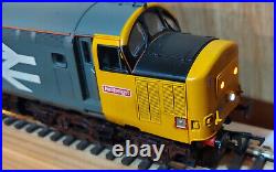 Bachmann OO Gauge BR Class 37 693 Large logo livery DCC ready