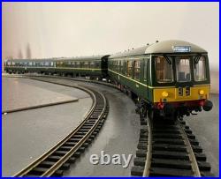 Boxed Bachmann DCC 32-911 Class 108 + Lights 3-Car DMU BR Green Yellow Panel OO