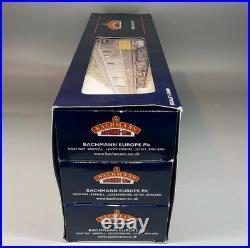 Boxed Bachmann DCC 32-911 Class 108 + Lights 3-Car DMU BR Green Yellow Panel OO