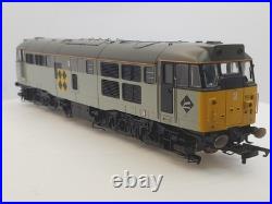 DCC FITTED Hornby R2526 OO Gauge Coal Sector Class 31 No 31130 Limited Ed MINT