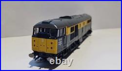 DCC Howes Sound Hornby R2421 Class 31 OO Gauge Diesel Locomotive