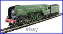 DCC SOUND Class P2 2-8-2 Cock O' The North in LNER Green By Hornby R3246TTS
