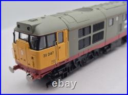 DCC SOUND Hornby R2900XS Class 31/1 31247 in Railfreight red stripe livery