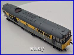 DCC SOUND Hornby R3880 Class 31/1 31147'Floreat Salopia' Dutch grey and yellow