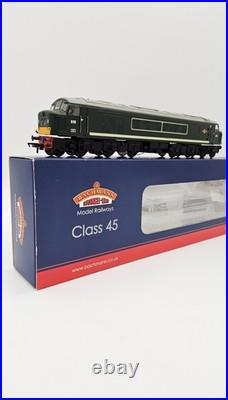 DCC Sound BACHMANN OO Gauge 32-678DS Class 45 Peak D55'Royal Signals' BR Green