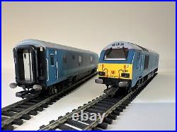 (DCC Sound) Hornby Arriva Trains Wales Class 67, MK3 DVT and MK3 Coaches