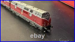 Fleischmann 725071 N Gauge Double Headed DB German Class 221 DCC Sound Fitted