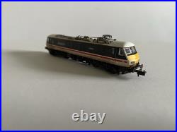 Graham Farish Class 90/0 90005 Financial Times BR intercity Swallow, DCC Sound