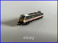Graham Farish Class 90/0 90005 Financial Times BR intercity Swallow, DCC Sound