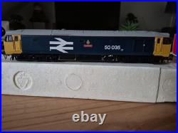 HORNBY R2349 BR CLASS 50 DIESEL LOCO No 50035 ARK ROYAL in BR Blue Livery