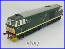 Heljan 3501 Class 35 Hymek D7039 BR green with white cab yellow warning panels