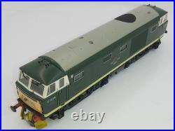 Heljan 3501 Class 35 Hymek D7039 BR green with white cab yellow warning panels
