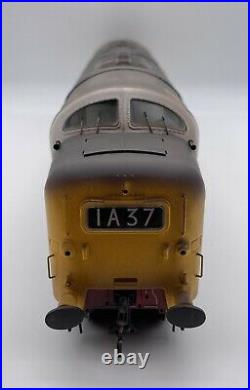 Heljan 5506 Class 55 Deltic St Paddy D9001 Weathered DCC Sound Fitted O Gauge