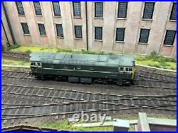 Heljan Class 27 27001 BR Green Livery DCC sound Chipped And Weathered