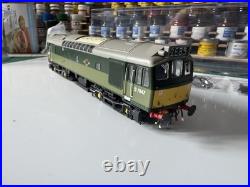 Heljan OO BR Class 25 D7647 Two-Tone Green Diesel Loco DCC Sound