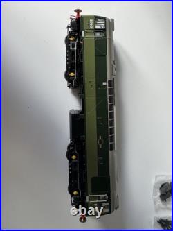Heljan OO BR Class 25 D7647 Two-Tone Green Diesel Loco DCC Sound