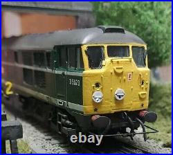 Hornby Class 31 D5523. BR Green'Skinhead' Style Cab. DCC Fitted Light And Sound