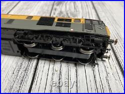 Hornby Class 31 R2421 Dutch Livery 31 110 & R2413 Diesel Loco 31 270 PARTS ONLY