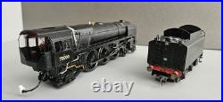 Hornby L/Ed R2975 BR Black Ex-Works 4-6-2 Britannia Class Loco 70000